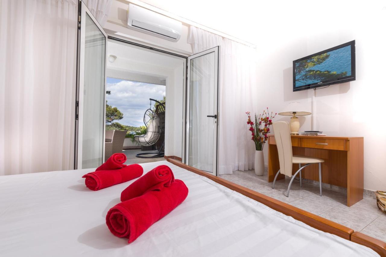 Apartments Dobronic Jelsa (Hvar) Exterior foto
